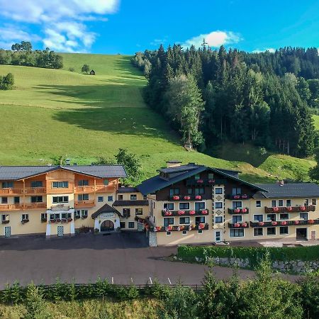 Hotel Starchlhof 斯拉德明 外观 照片