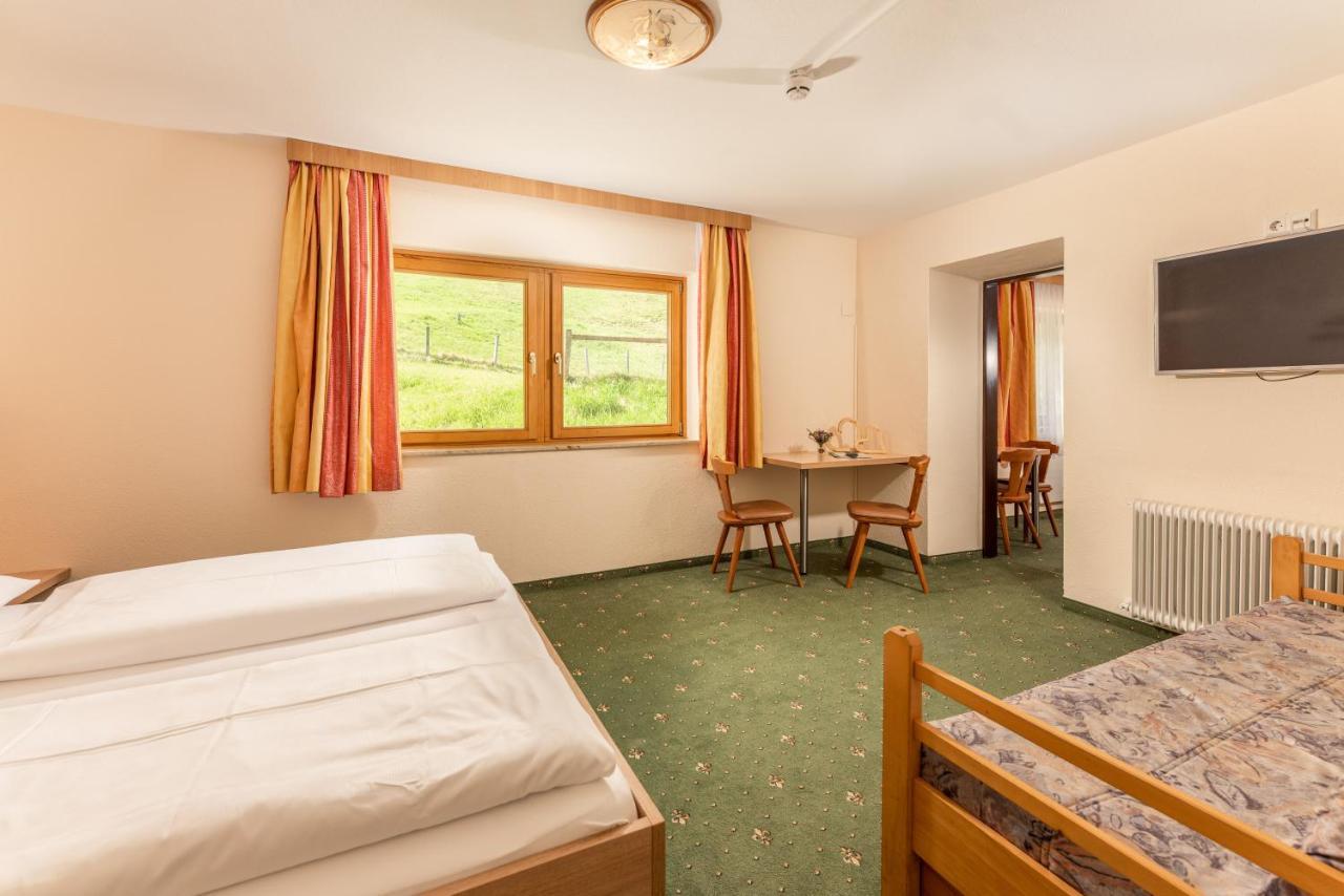 Hotel Starchlhof 斯拉德明 外观 照片
